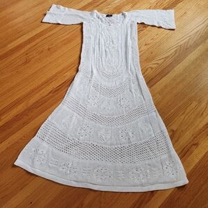 Elisabetta Franchi Size 38 White Knit Dress